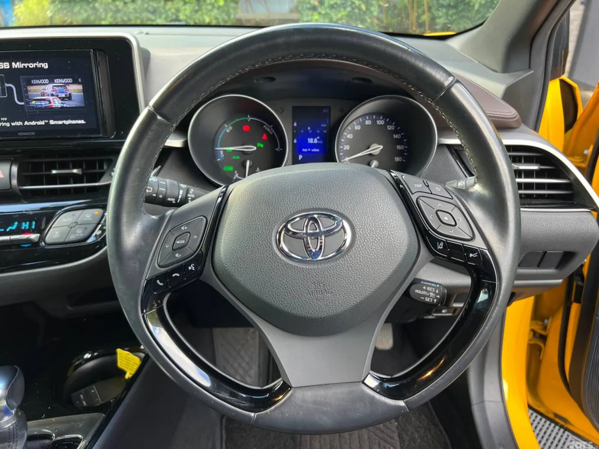 Toyota C-HR Hatchback, Petrol Hybrid, 2017, Yellow