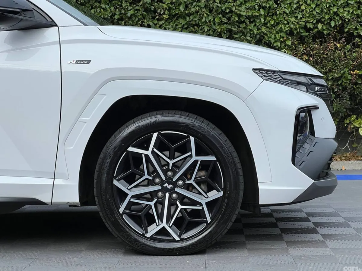 Hyundai Tucson Estate, Petrol Plug-in Hybrid, 2024, White