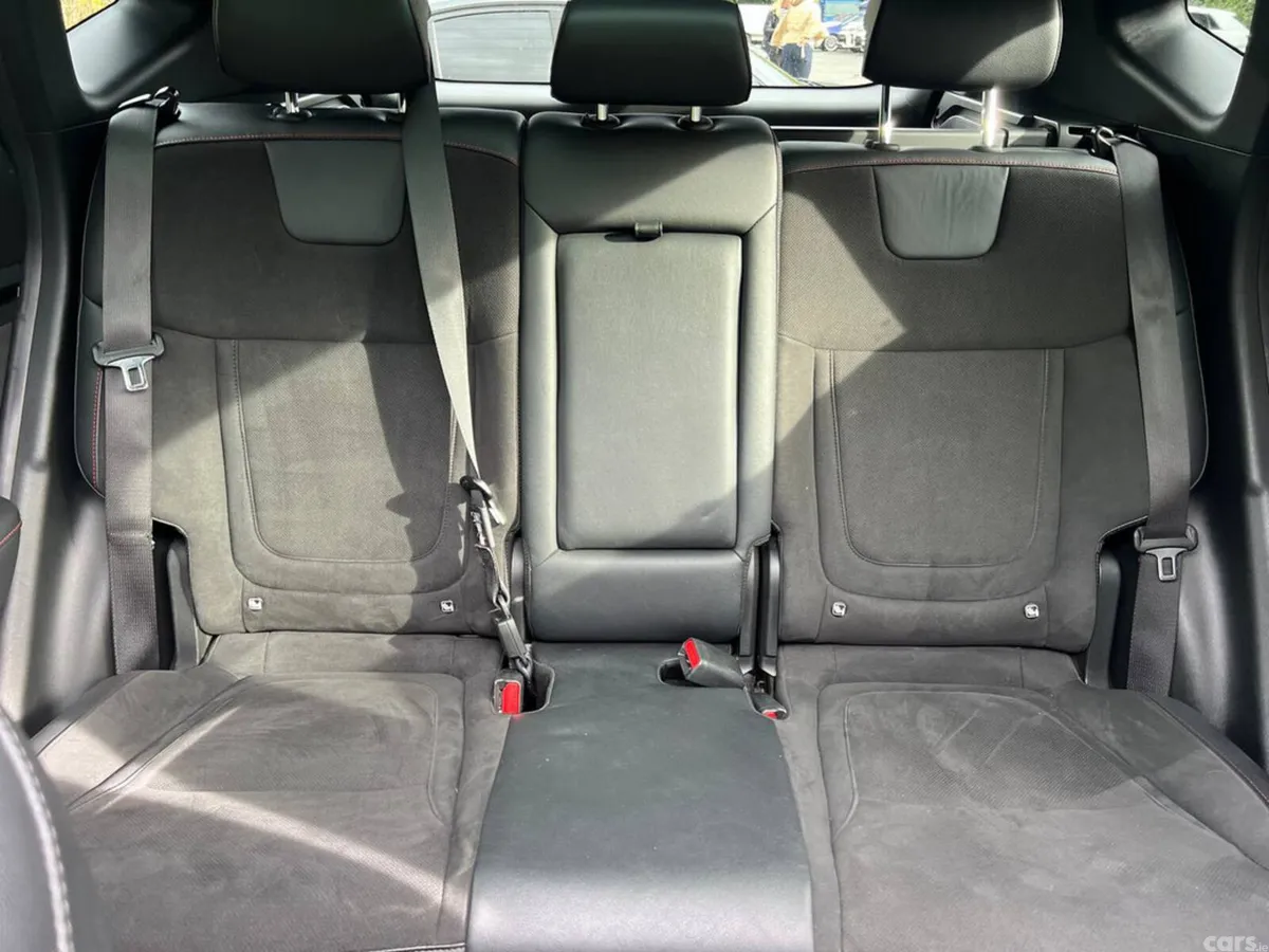 Hyundai Tucson Estate, Petrol Plug-in Hybrid, 2024, White