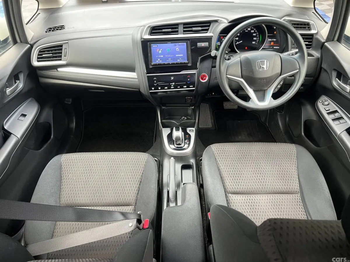 Honda Fit Hatchback, Petrol Hybrid, 2019, White