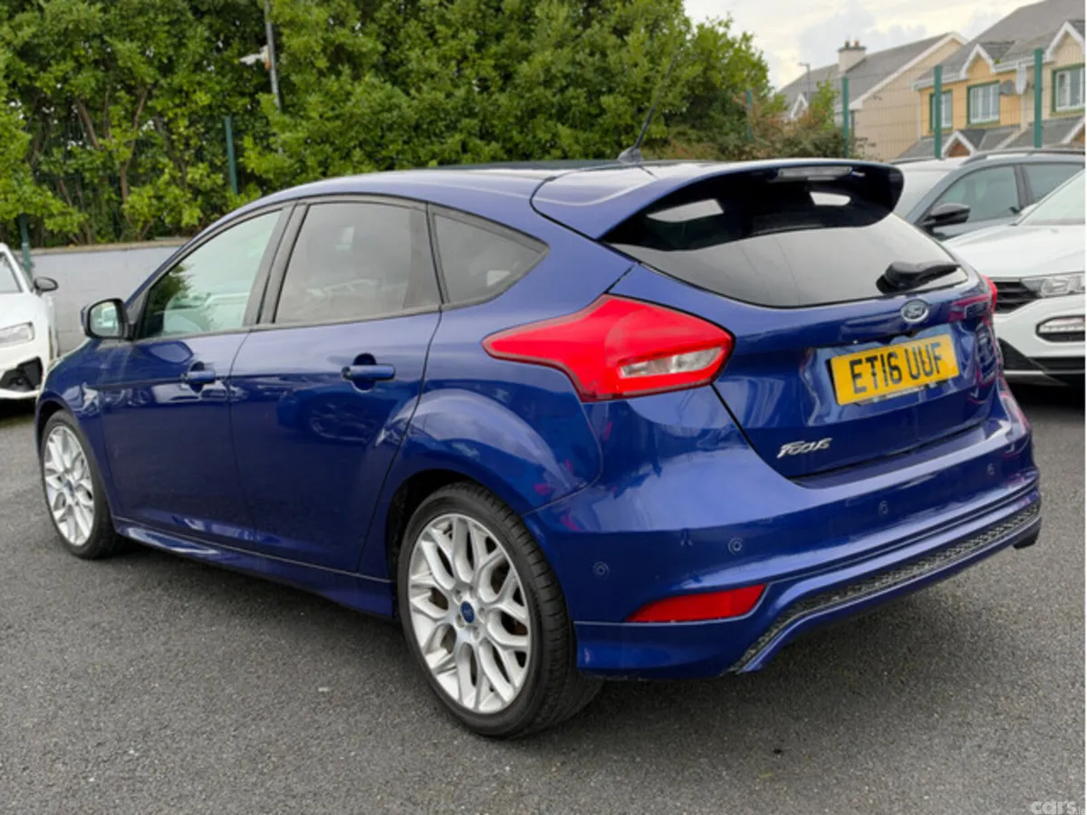 Ford Focus Hatchback, Diesel, 2016, Blue