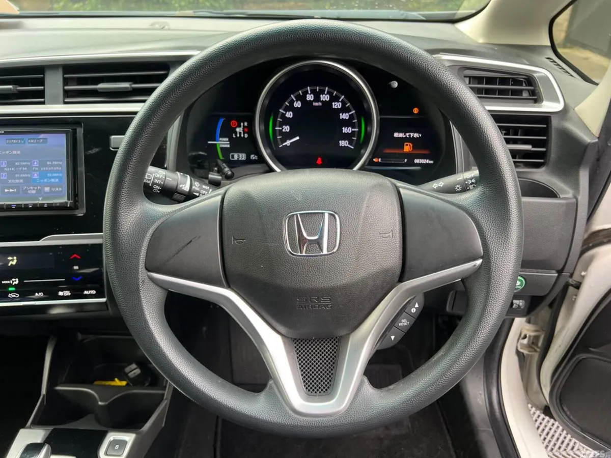 Honda Fit Hatchback, Petrol Hybrid, 2019, White
