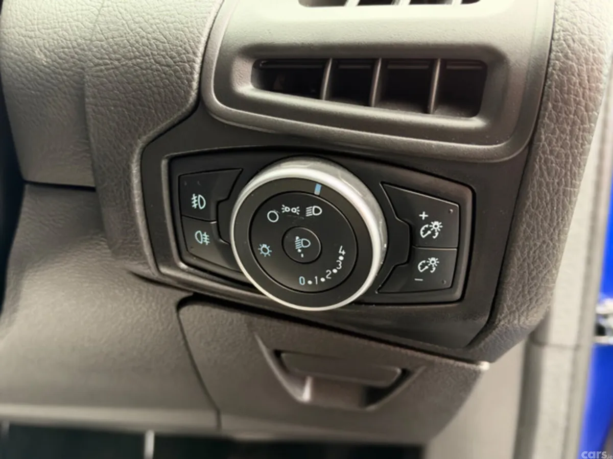 Ford Focus Hatchback, Diesel, 2016, Blue