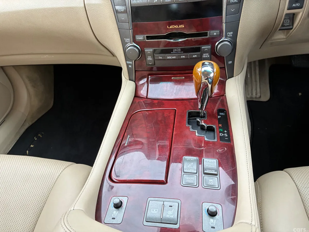 Lexus LS Saloon, Petrol Hybrid, 2008, Silver