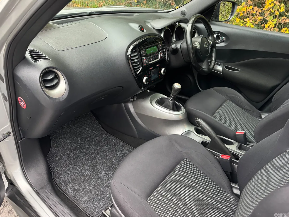 Nissan Juke SUV, Diesel, 2014, Silver