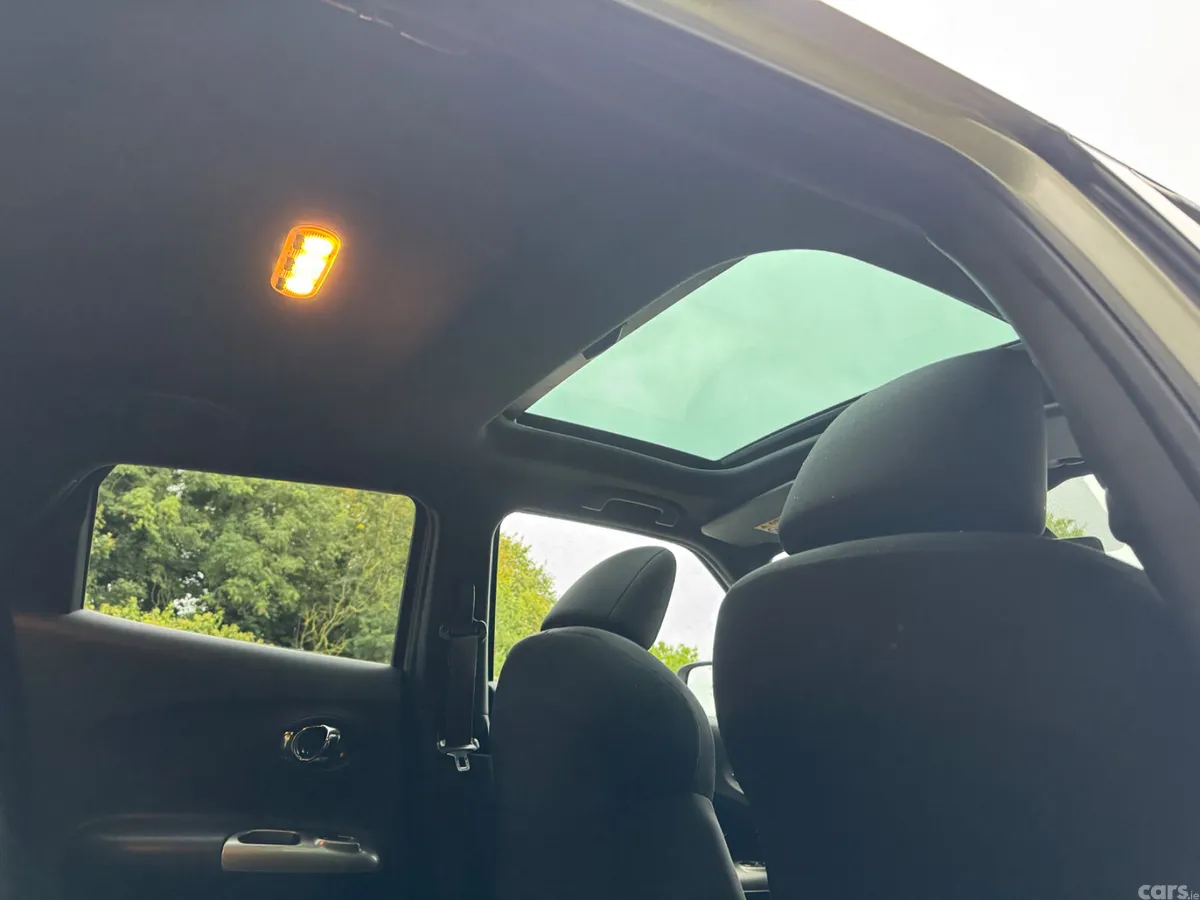Nissan Juke SUV, Diesel, 2014, Silver