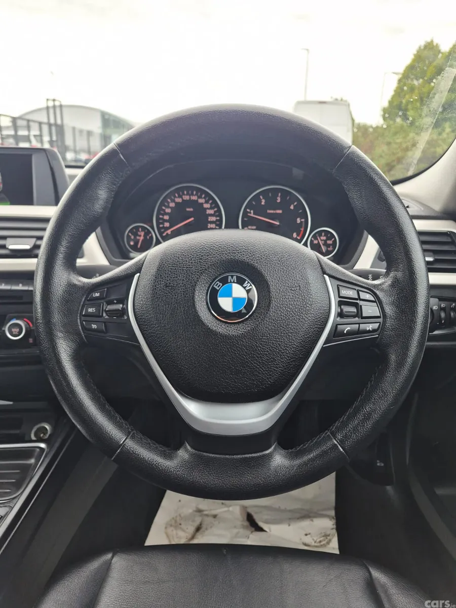 BMW 3-Series Saloon, Diesel, 2015, Black