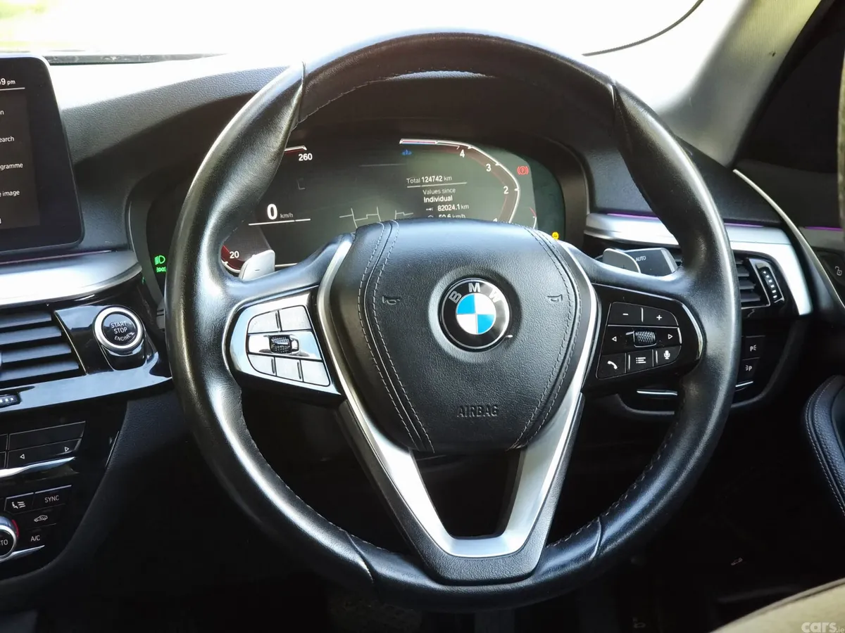 BMW 5-Series Saloon, Diesel, 2021, Blue