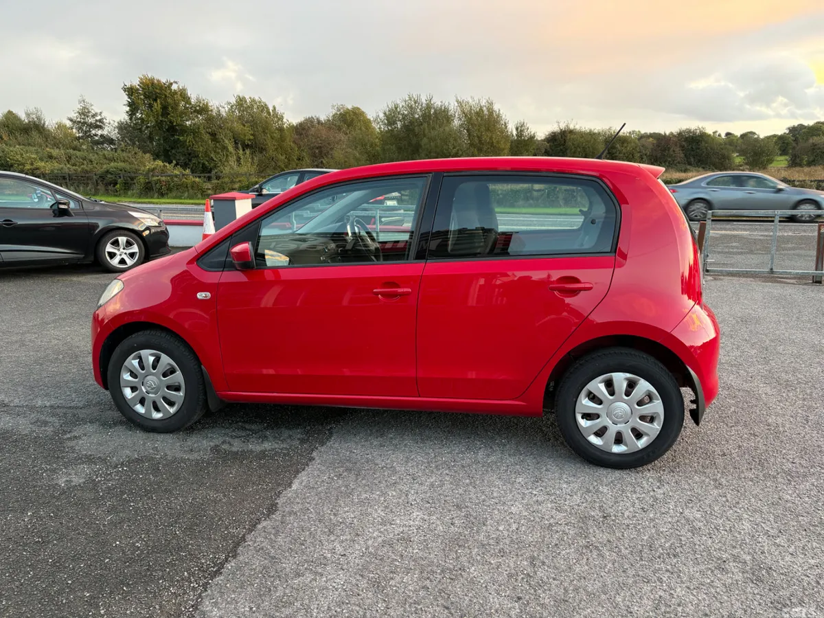 Skoda Citigo Hatchback, Petrol, 2014, Red