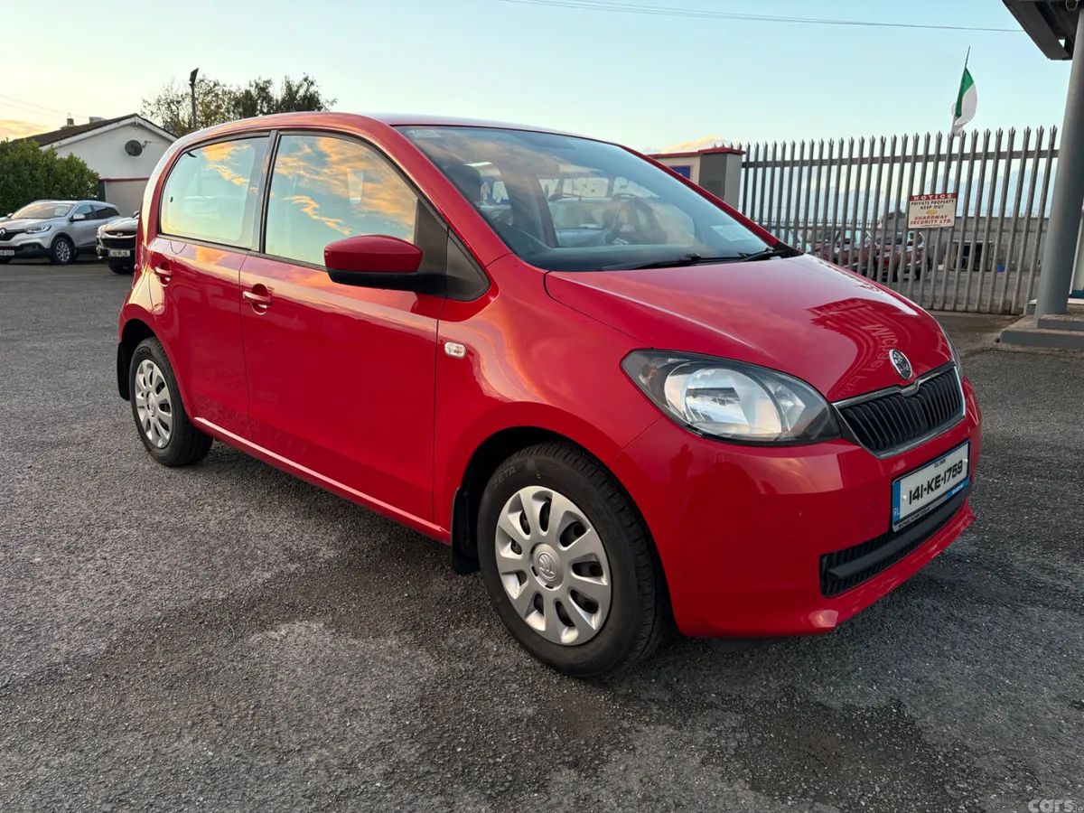 Skoda Citigo Hatchback, Petrol, 2014, Red