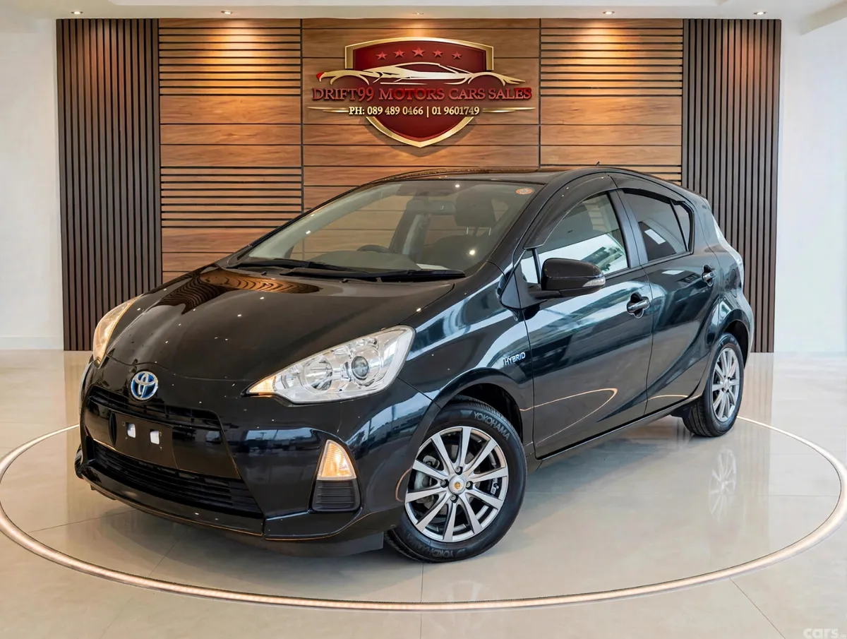 Toyota Aqua Hatchback, Petrol Hybrid, 2013, Black