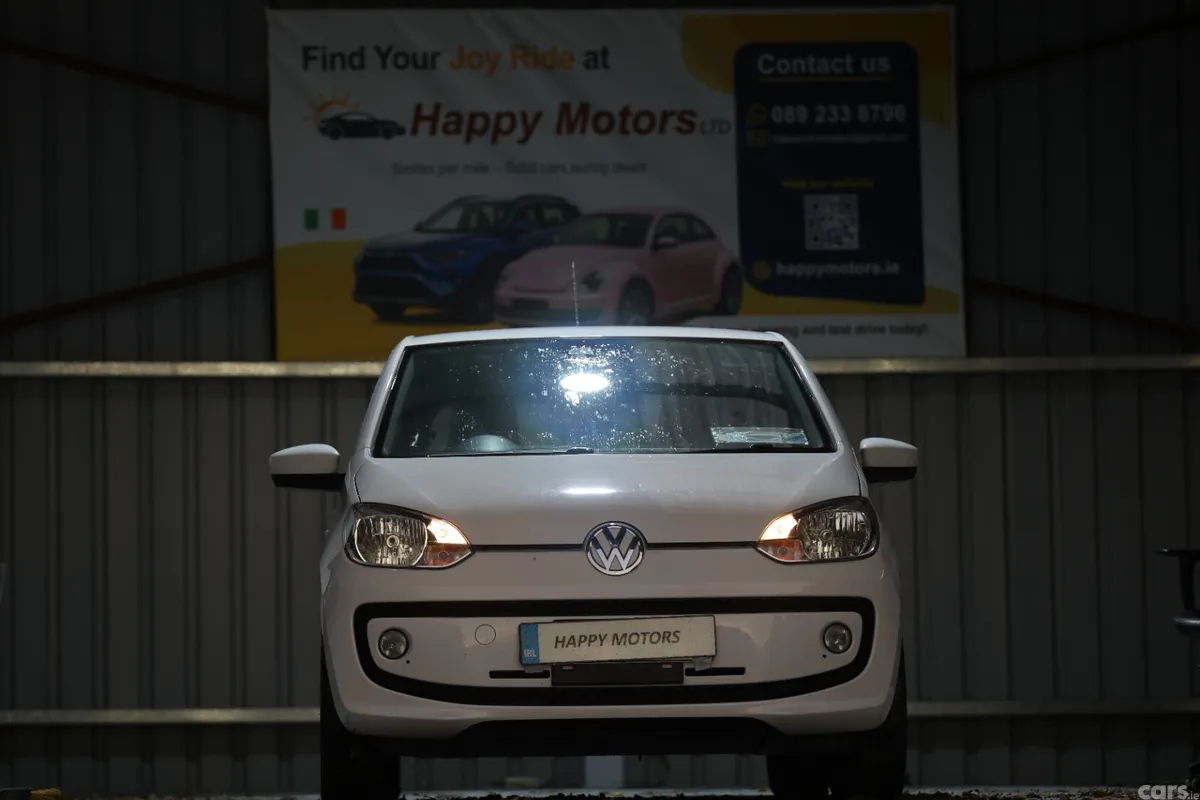 Volkswagen up! Hatchback, Petrol, 2013, White