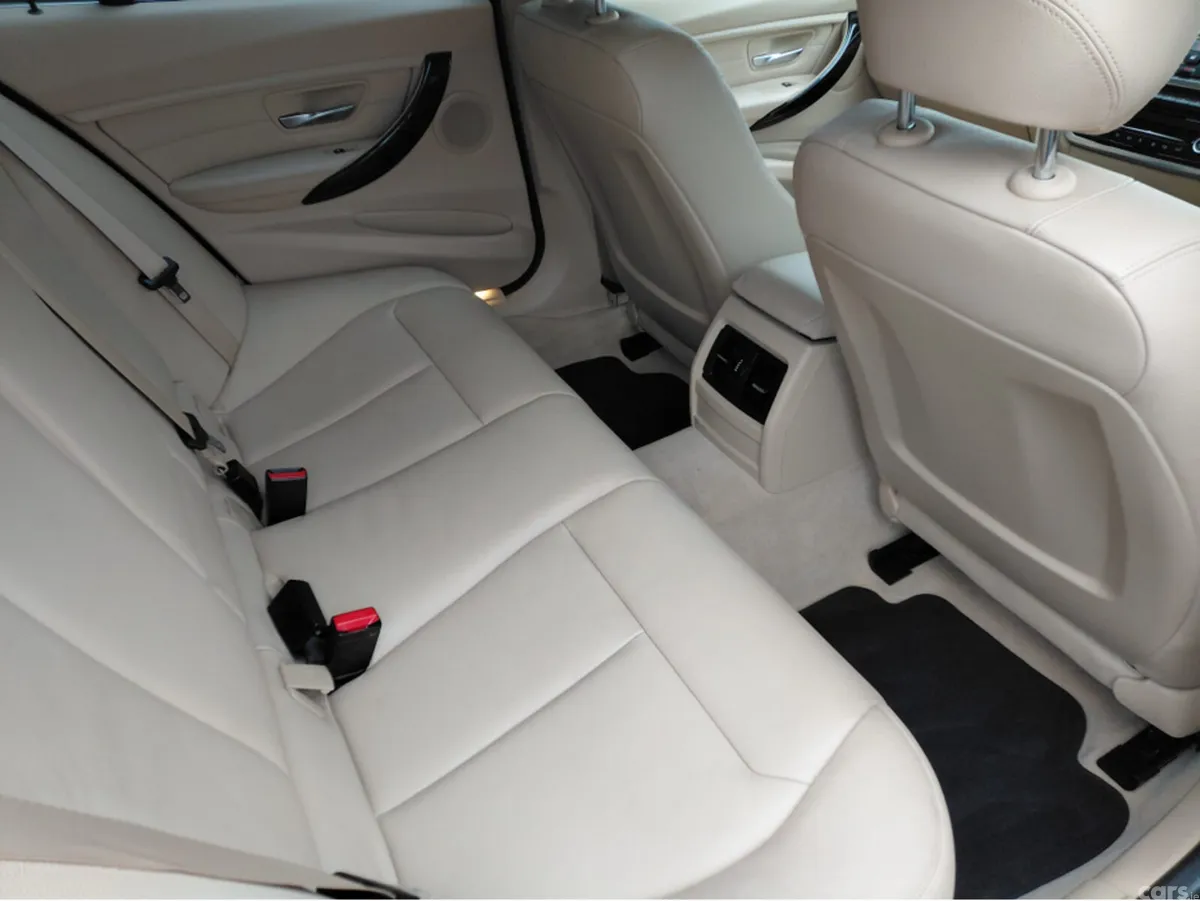 BMW 3-Series Saloon, Petrol, 2015, Blue