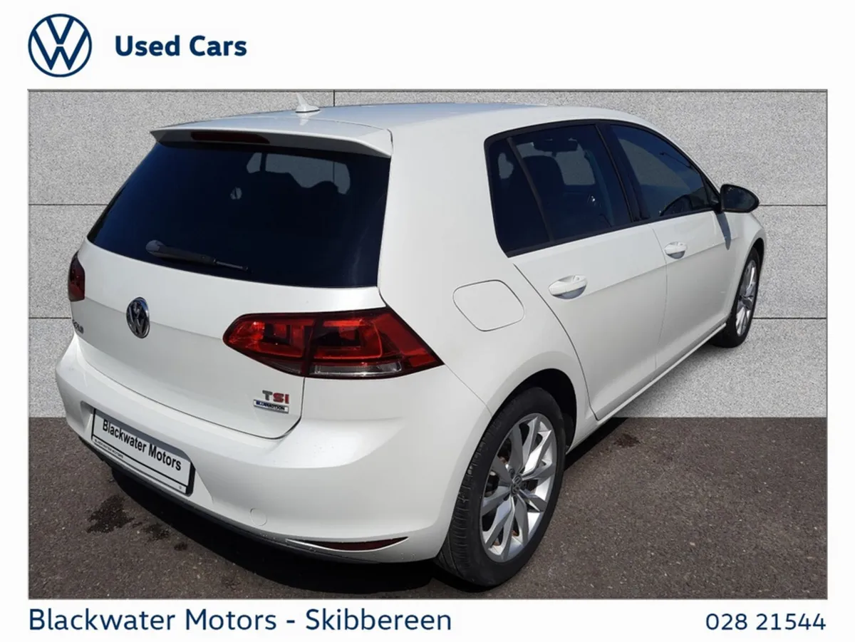 Volkswagen Golf Hatchback, Petrol, 2017, White