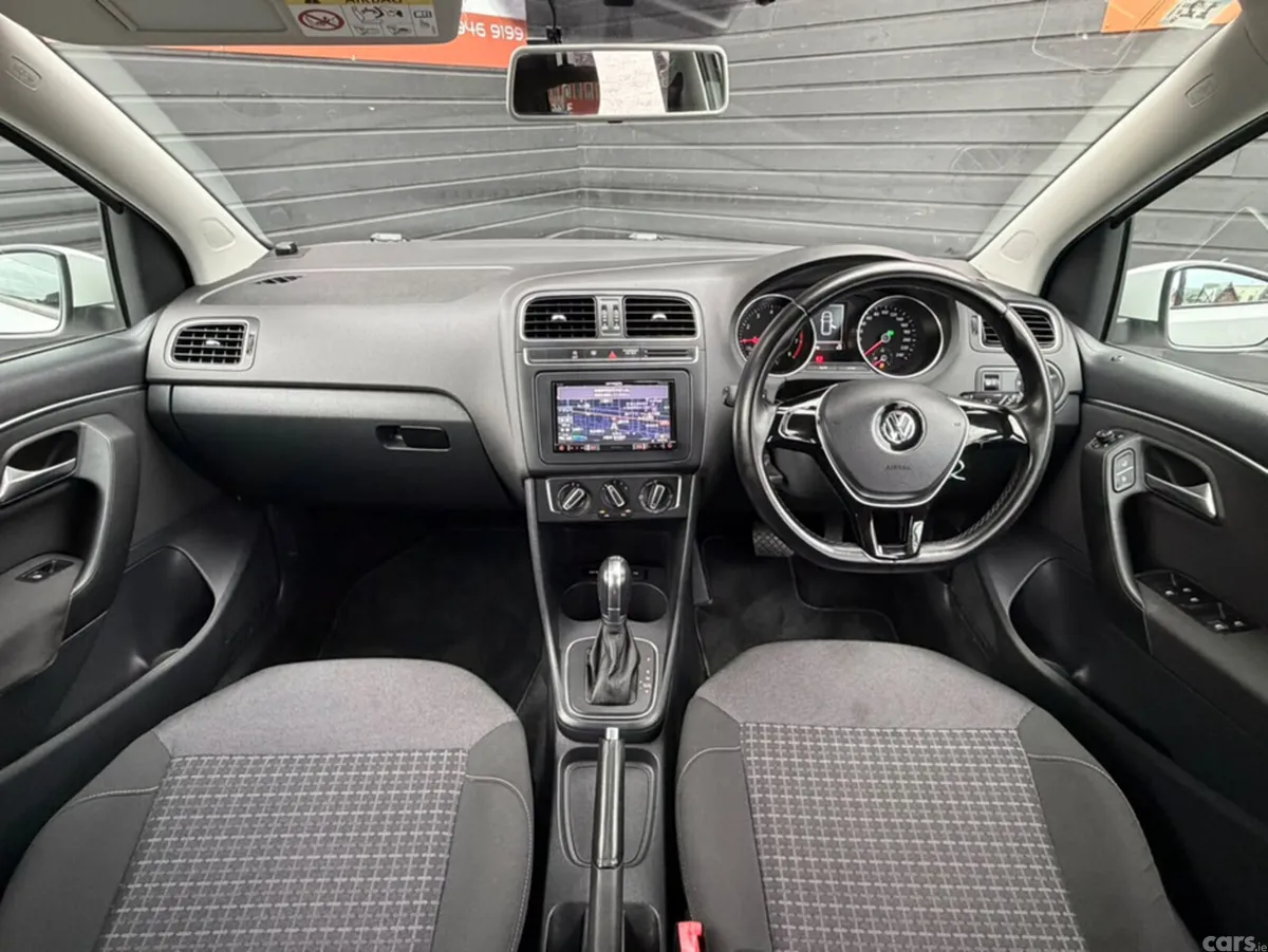 Volkswagen Polo Hatchback, Petrol, 2014, White