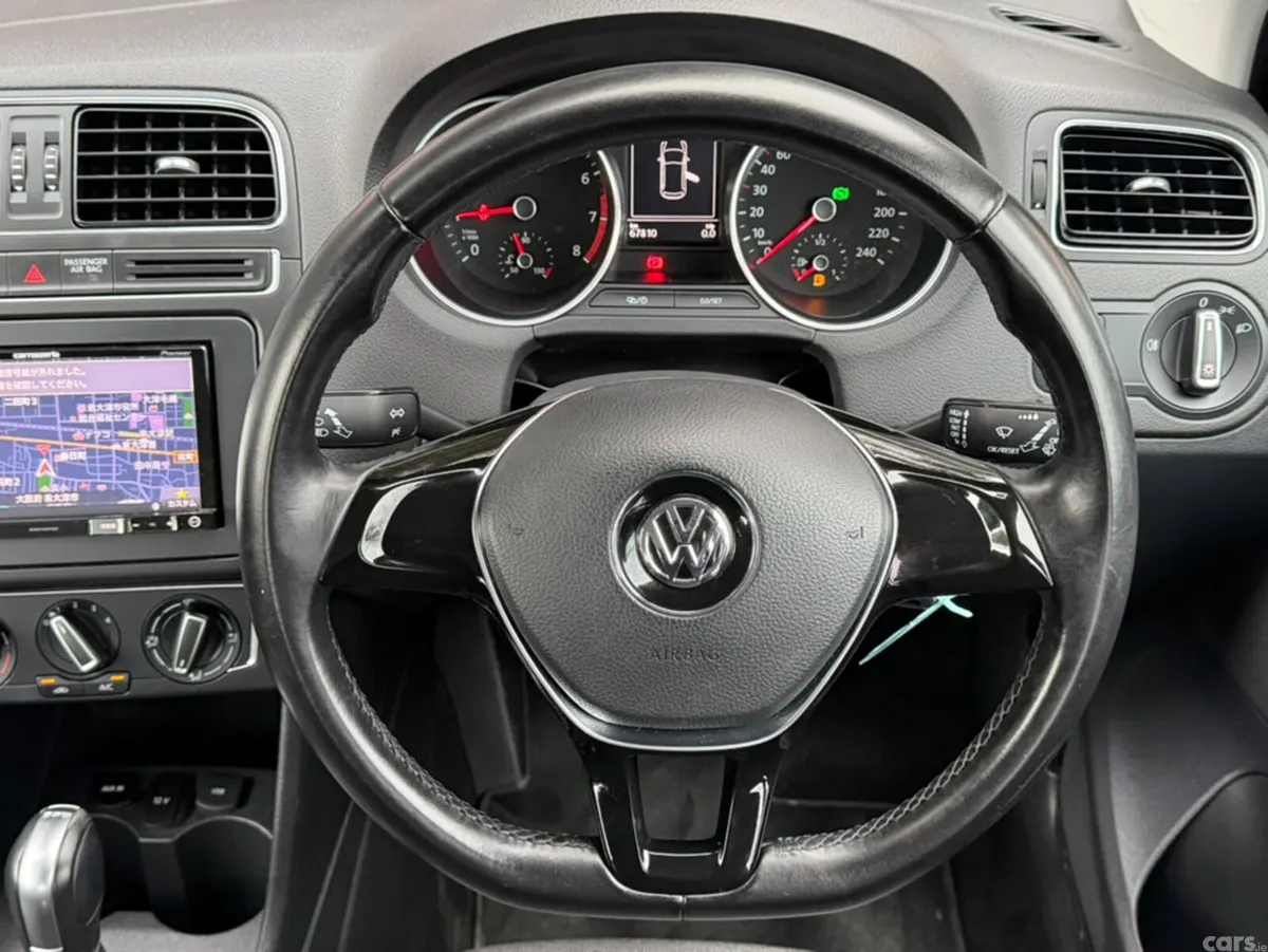Volkswagen Polo Hatchback, Petrol, 2014, White