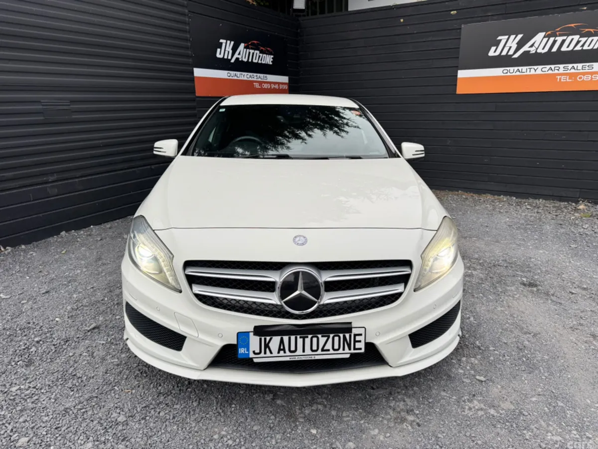 Mercedes-Benz A-Class Hatchback, Petrol, 2014, White