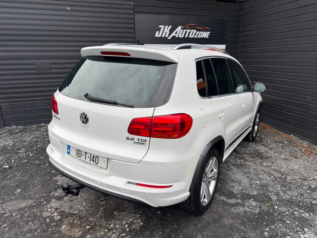 Volkswagen Tiguan SUV, Diesel, 2016, White
