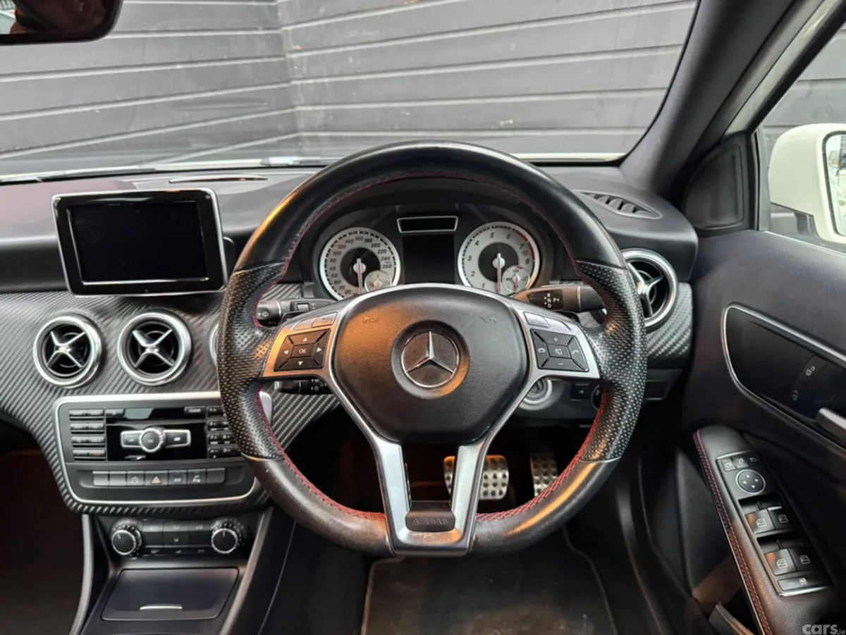 Mercedes-Benz A-Class Hatchback, Petrol, 2014, White
