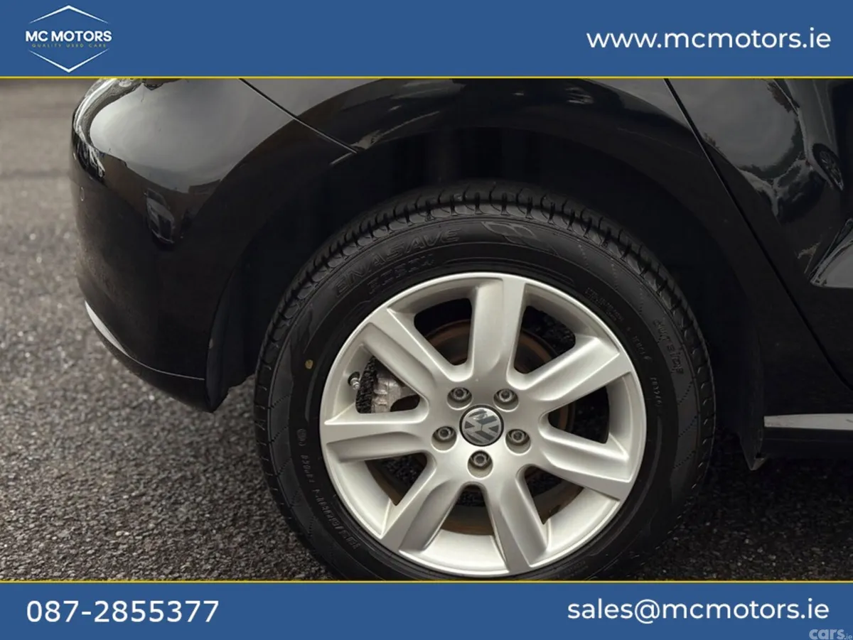 Volkswagen Polo Hatchback, Petrol, 2012, Black