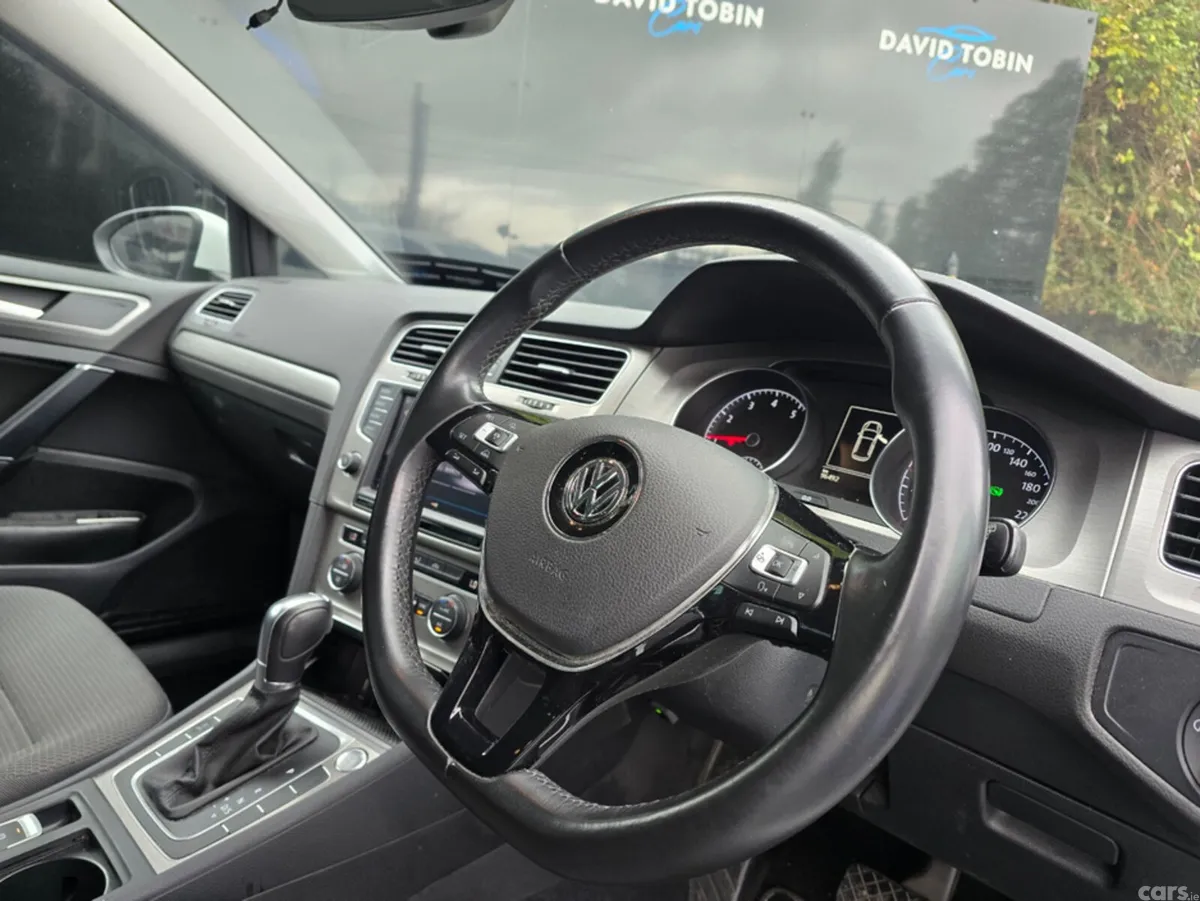 Volkswagen Golf Hatchback, Petrol, 2017, White
