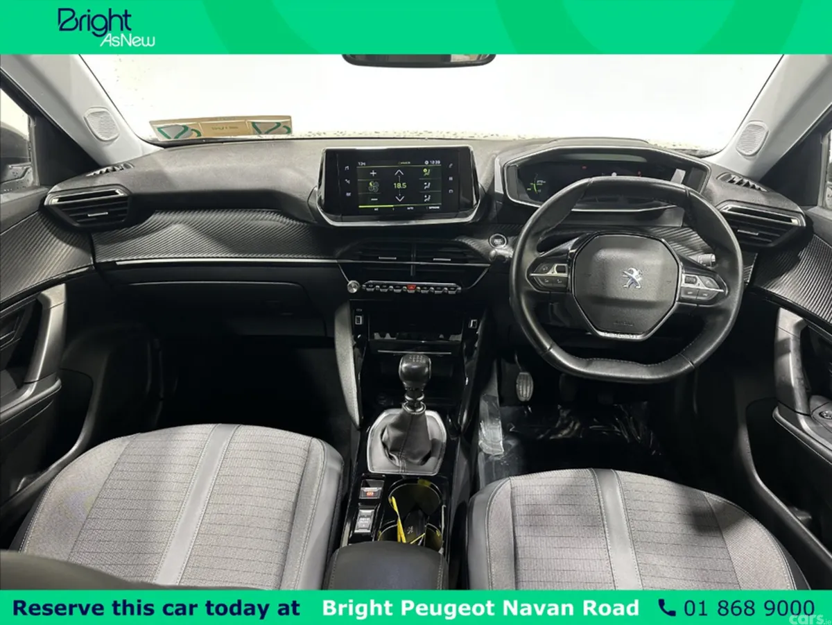 Peugeot 2008 MPV, Petrol, 2021, Grey