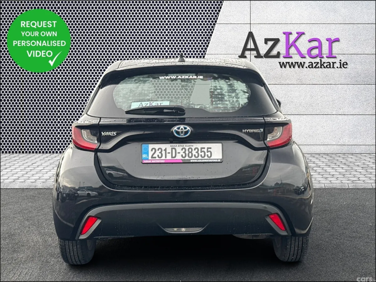 Toyota Yaris Hatchback, Petrol Hybrid, 2023, Black