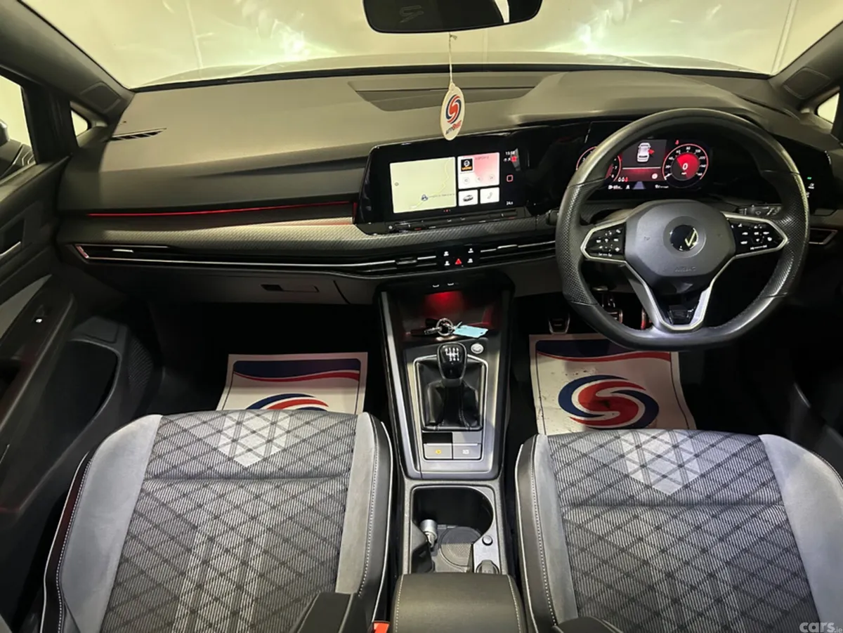 Volkswagen Golf Hatchback, Petrol, 2022, Grey