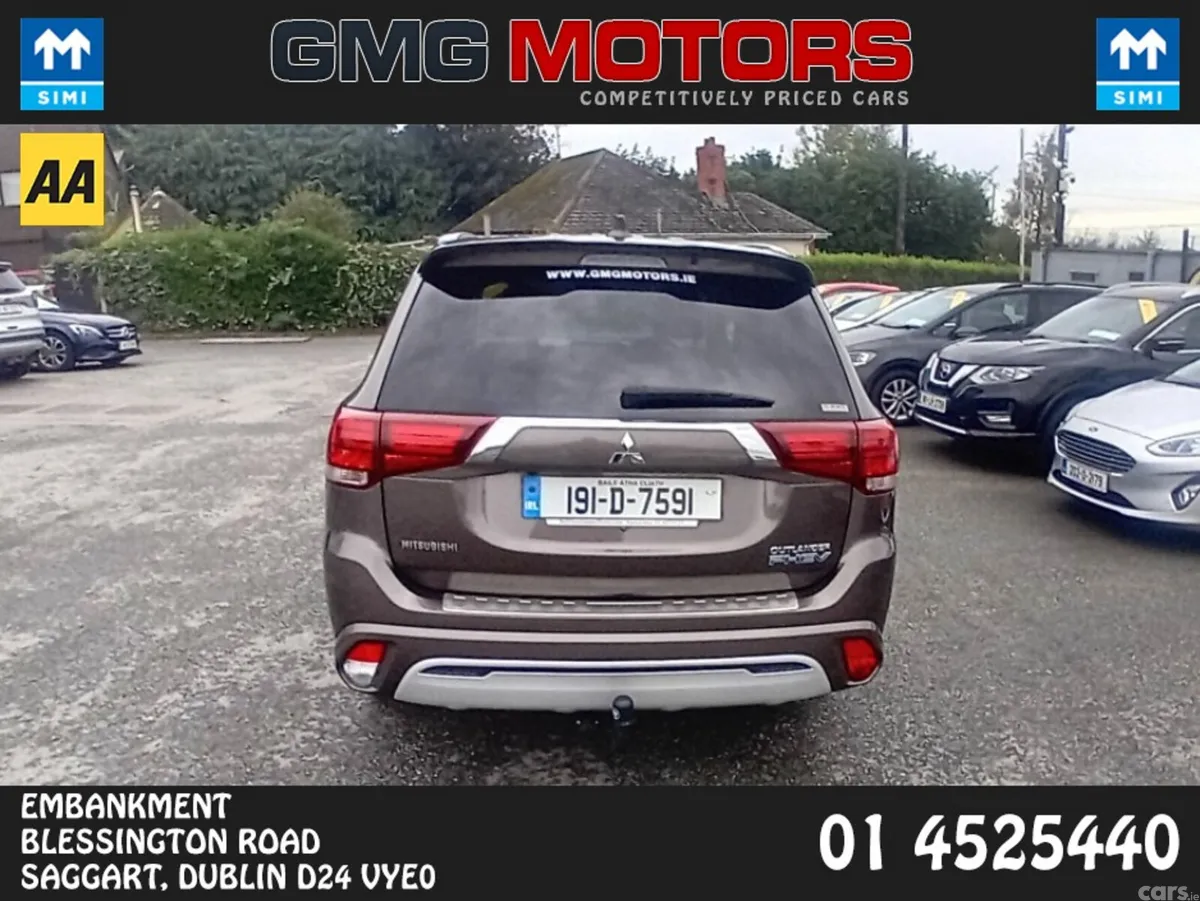 Mitsubishi Outlander Estate, Petrol Plug-in Hybrid, 2019, Brown