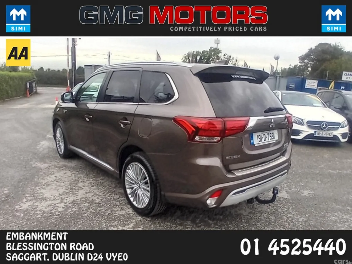 Mitsubishi Outlander Estate, Petrol Plug-in Hybrid, 2019, Brown