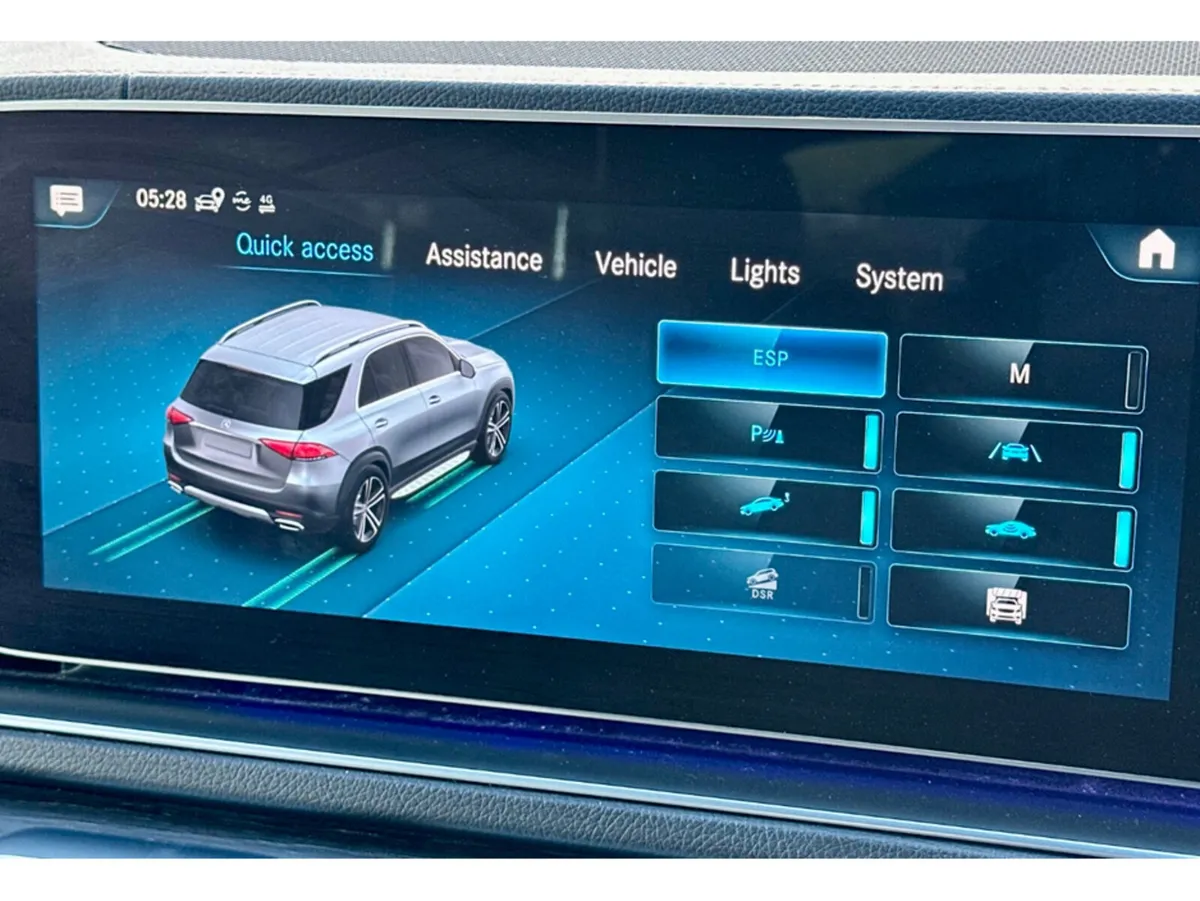 Mercedes-Benz GLE Estate, Diesel Plug-in Hybrid, 2022, Blue