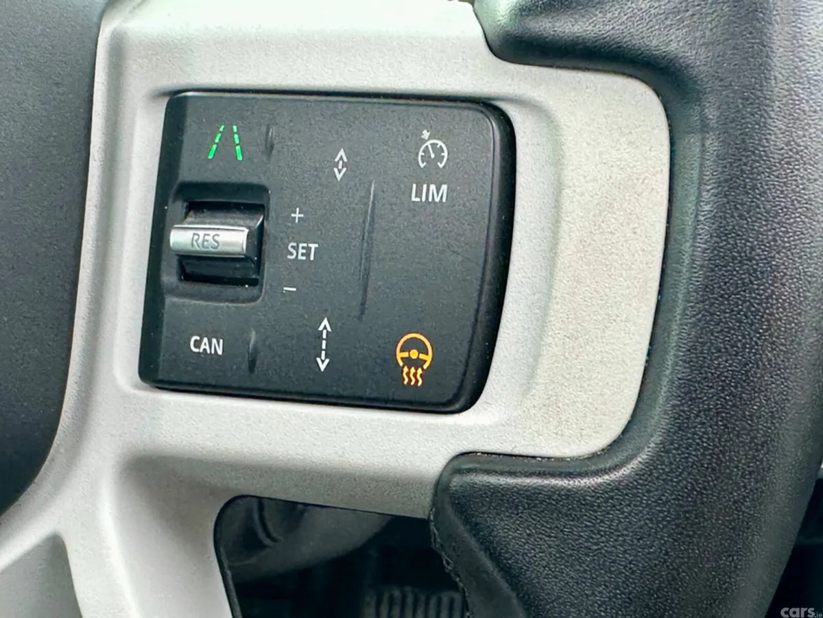 Land Rover Defender SUV, Petrol Plug-in Hybrid, 2025, Black