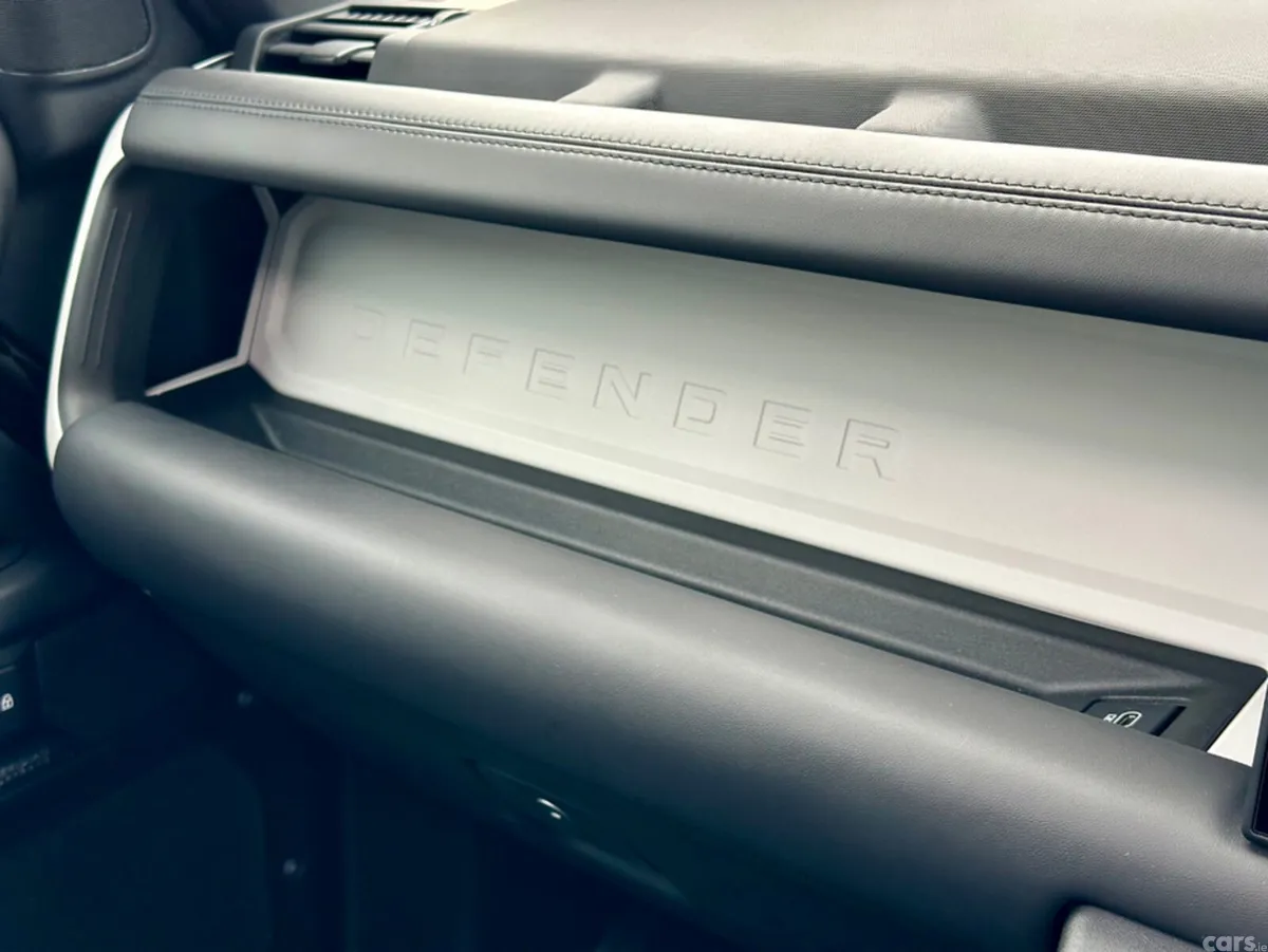 Land Rover Defender SUV, Petrol Plug-in Hybrid, 2025, Black