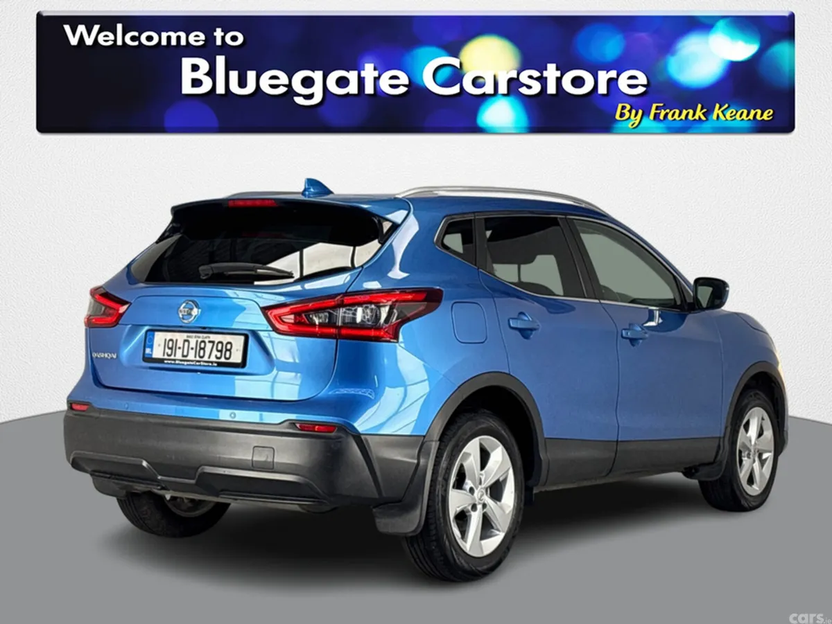 Nissan Qashqai MPV, Petrol, 2019, Blue