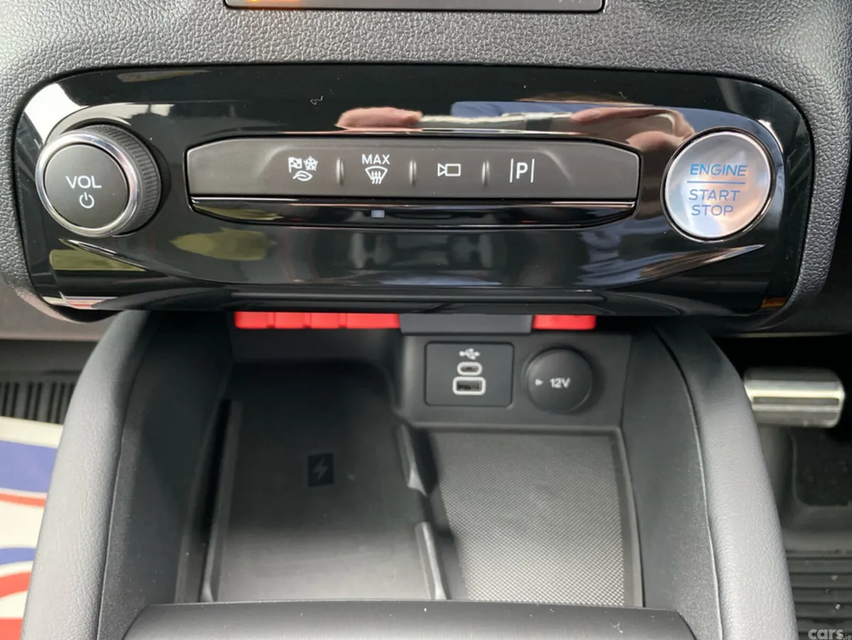 Ford Kuga SUV, Petrol Plug-in Hybrid, 2026, White