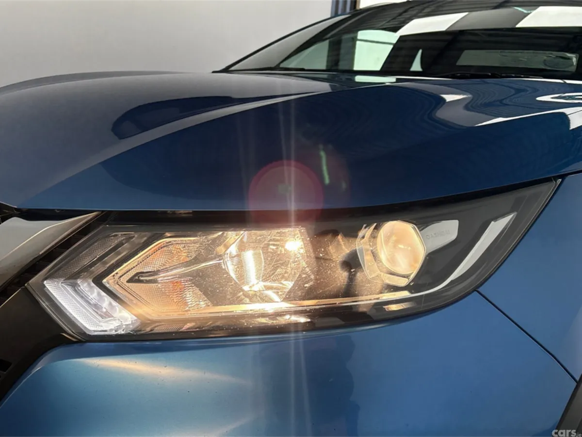 Nissan Qashqai MPV, Petrol, 2019, Blue