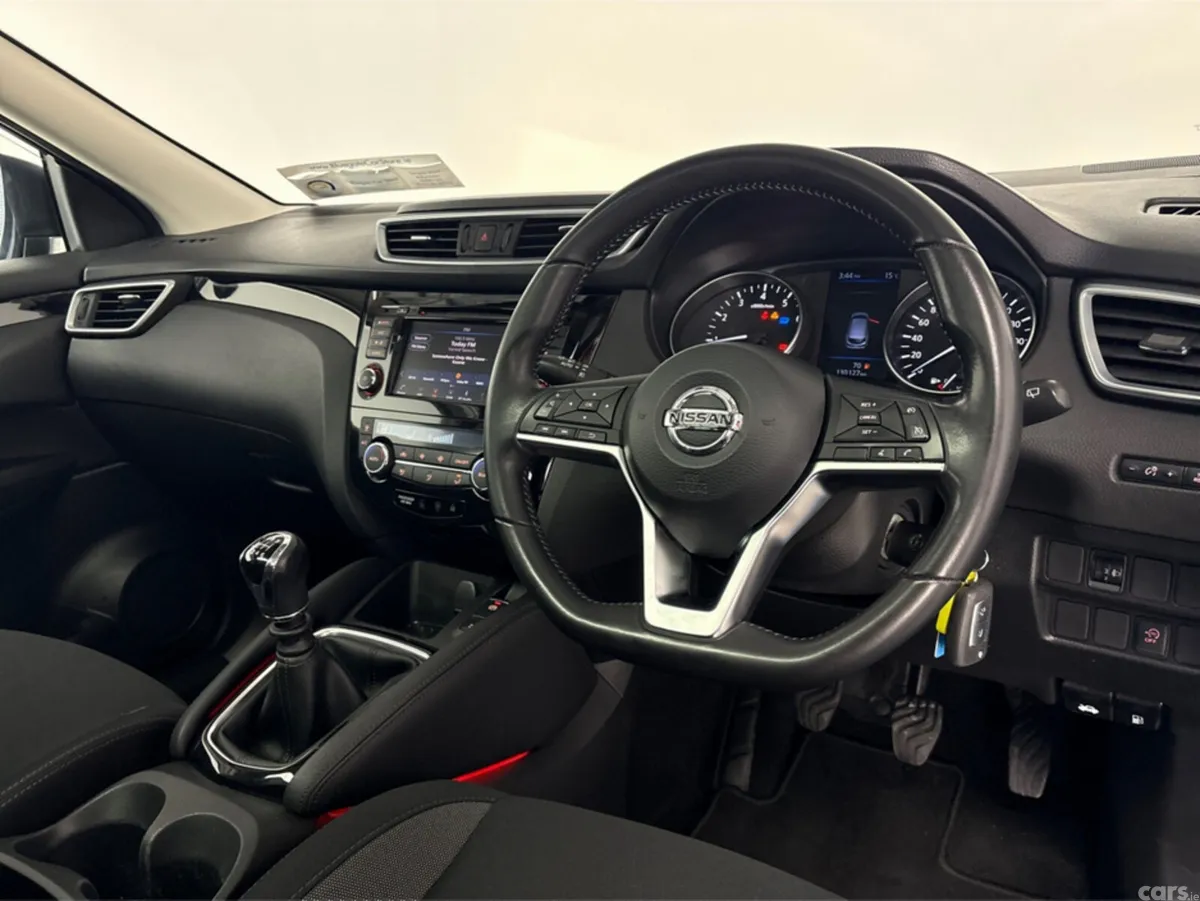 Nissan Qashqai MPV, Petrol, 2019, Blue
