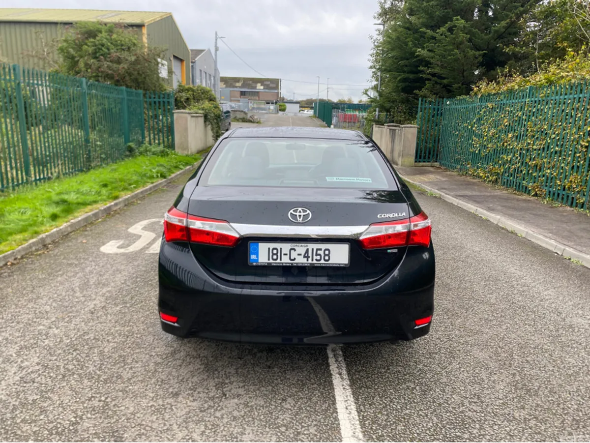 Toyota Corolla Saloon, Diesel, 2018, Black
