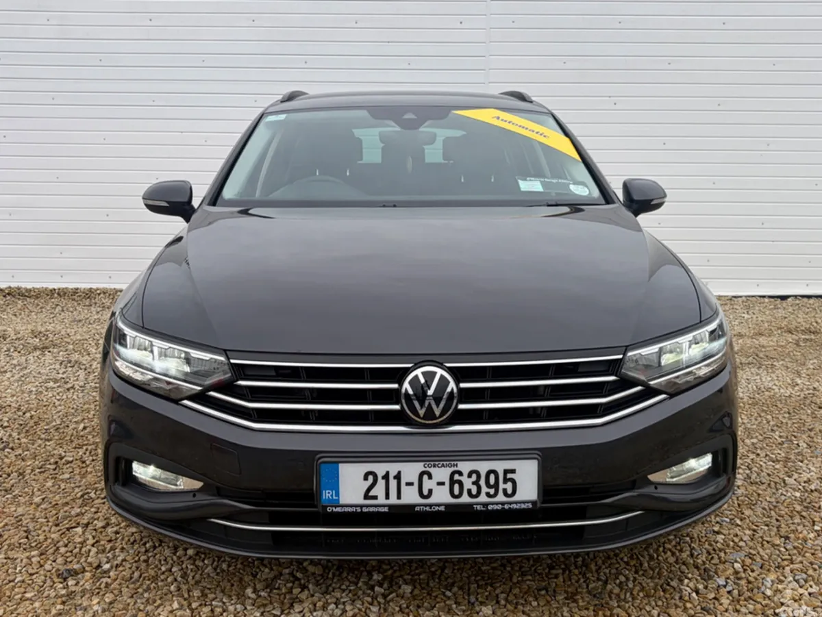 Volkswagen Passat Estate, Diesel, 2021, Grey