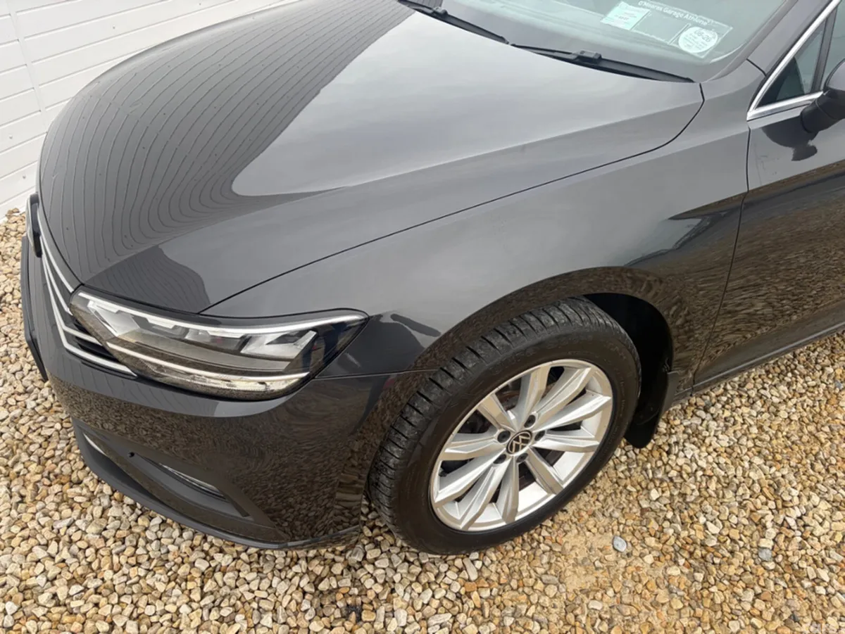 Volkswagen Passat Estate, Diesel, 2021, Grey
