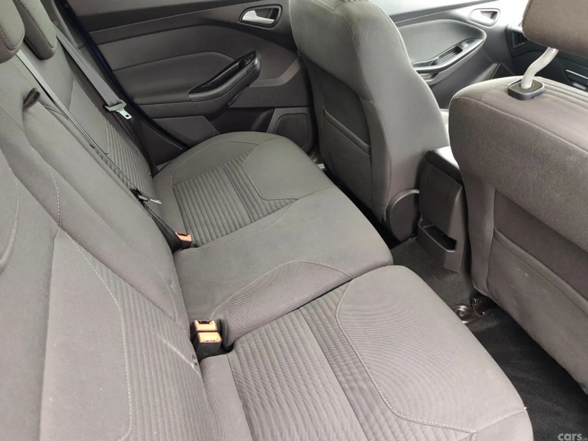 Ford Focus Hatchback, Diesel, 2017, Blue