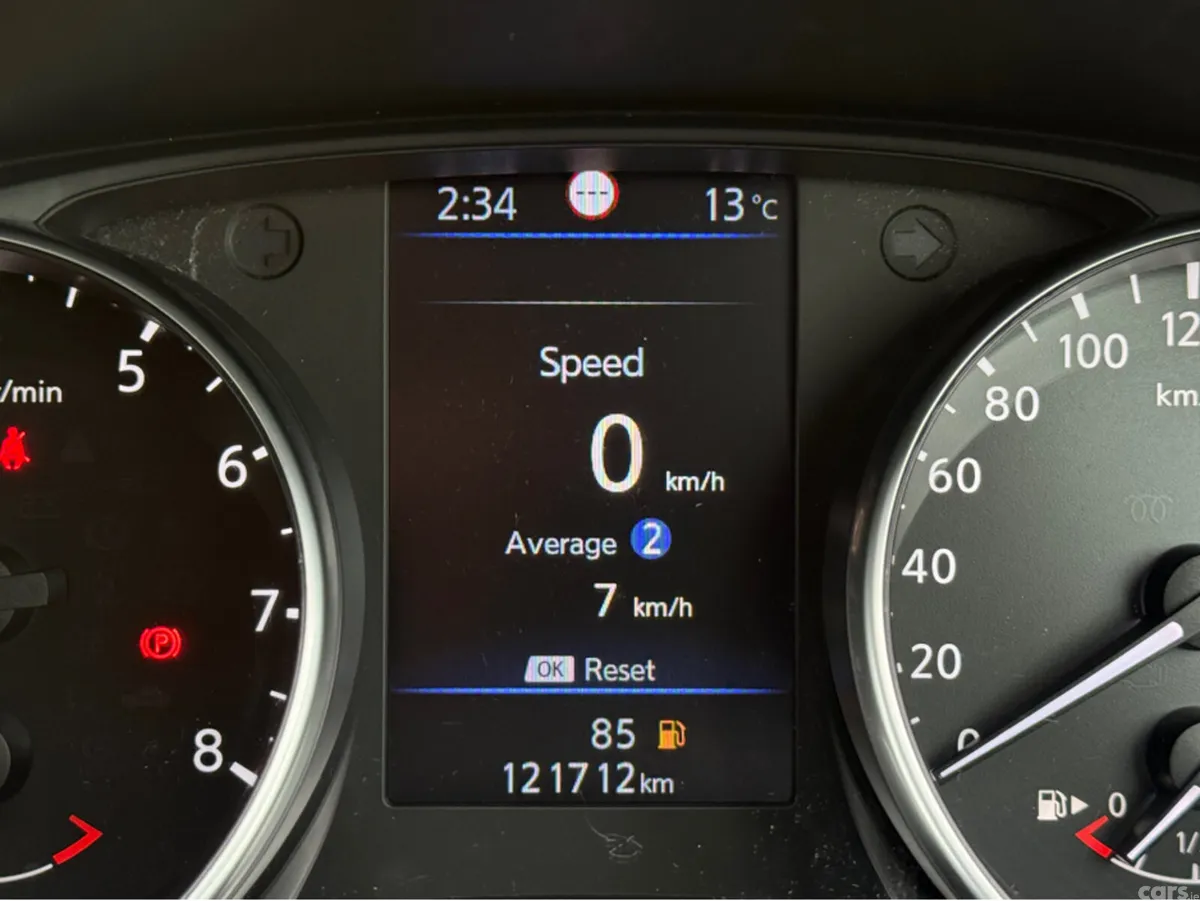 Nissan Qashqai MPV, Petrol, 2021, Grey