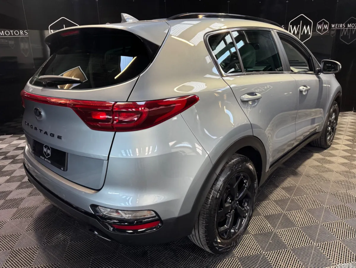 Kia Sportage MPV, Diesel, 2021, Grey