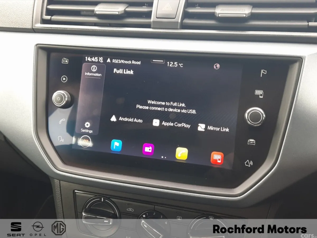 SEAT Arona Hatchback, Petrol, 2021, Grey