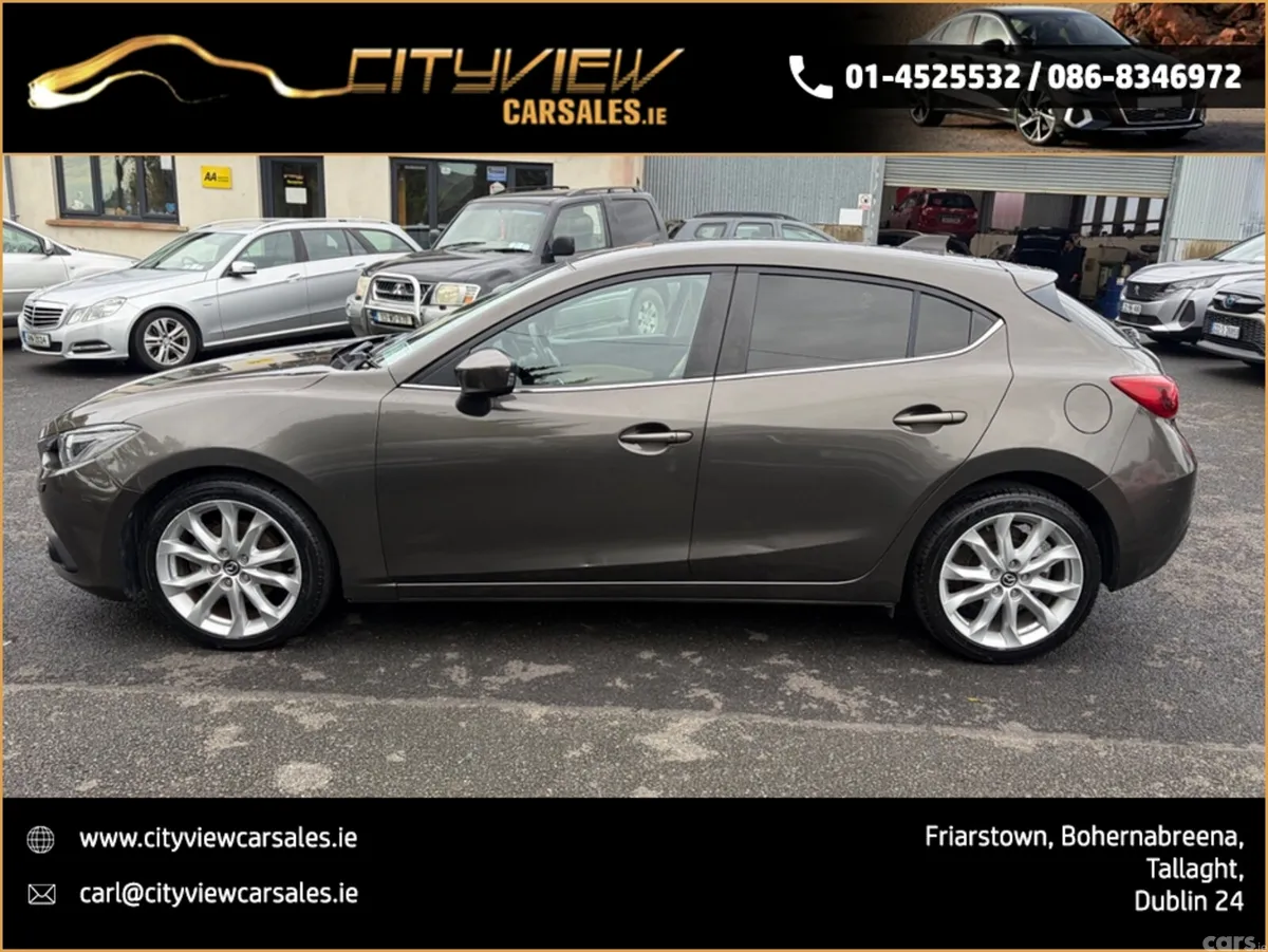 Mazda Mazda3 Hatchback, Diesel, 2014, Brown