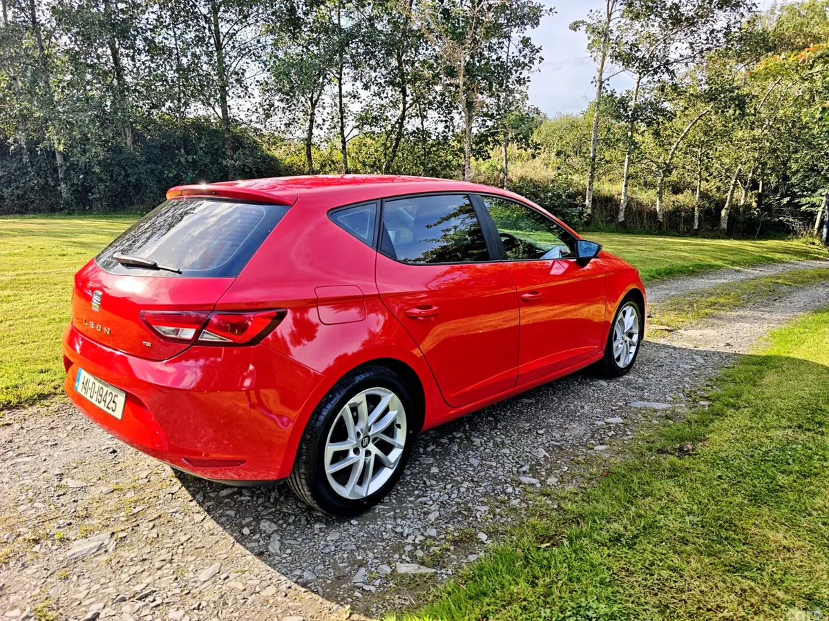 SEAT Leon Estate, Diesel, 2014, Red