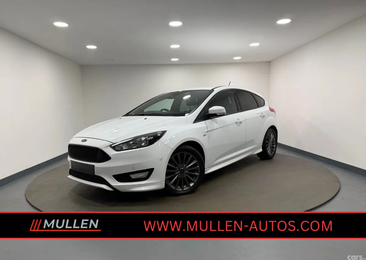 Ford Focus Hatchback, Diesel, 2017, White