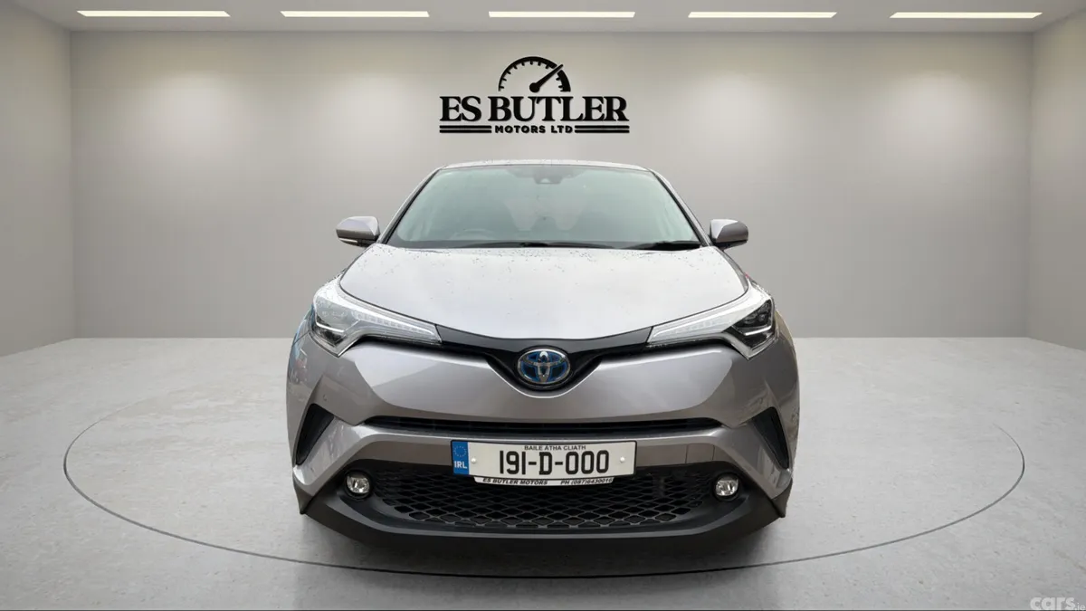 Toyota C-HR SUV, Petrol Hybrid, 2019, Silver