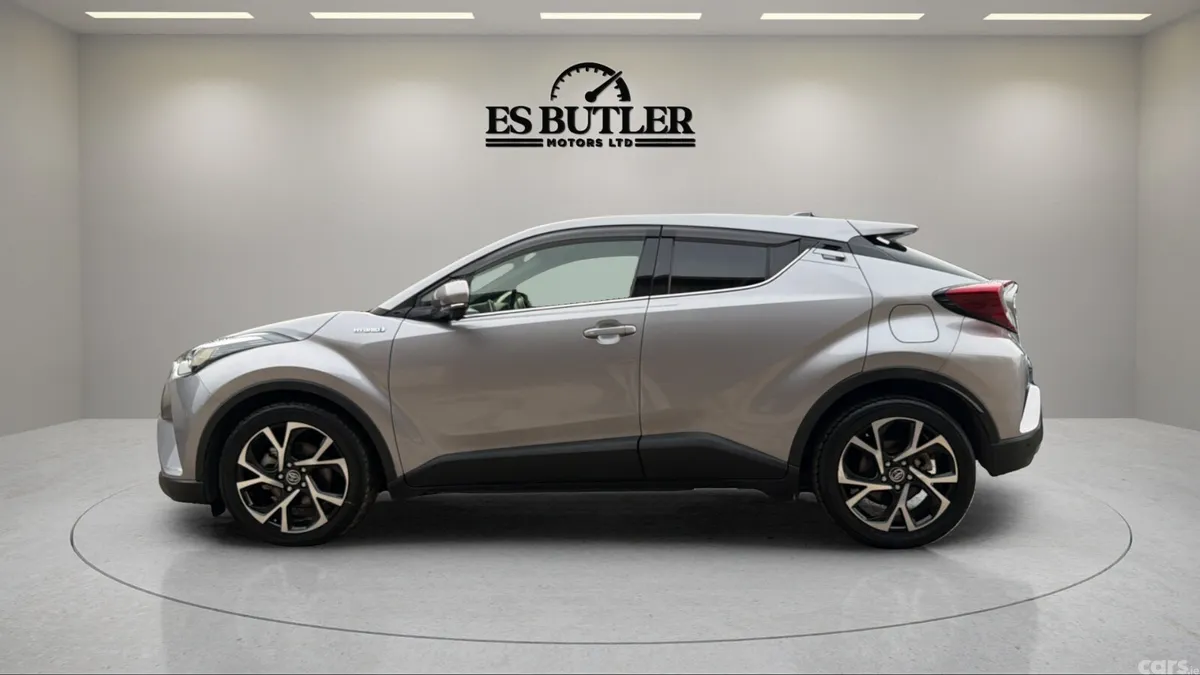 Toyota C-HR SUV, Petrol Hybrid, 2019, Silver
