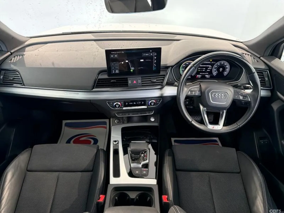 Audi Q5 SUV, Petrol Hybrid, 2023, White